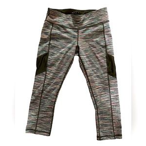 athletica girl leggings purple pink blue below knee or calf length size s